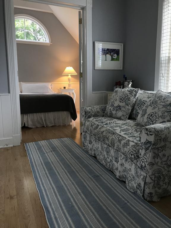 Crocker House Inn Vineyard Haven Extérieur photo